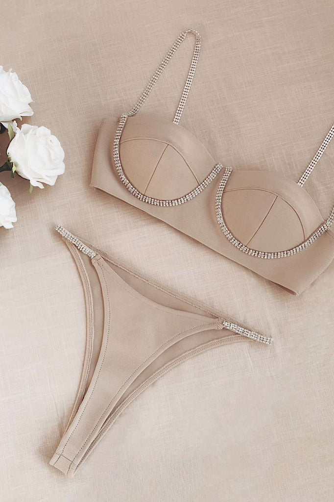 The Chloe Bandage Diamanté Detailing Set LemonLunar 